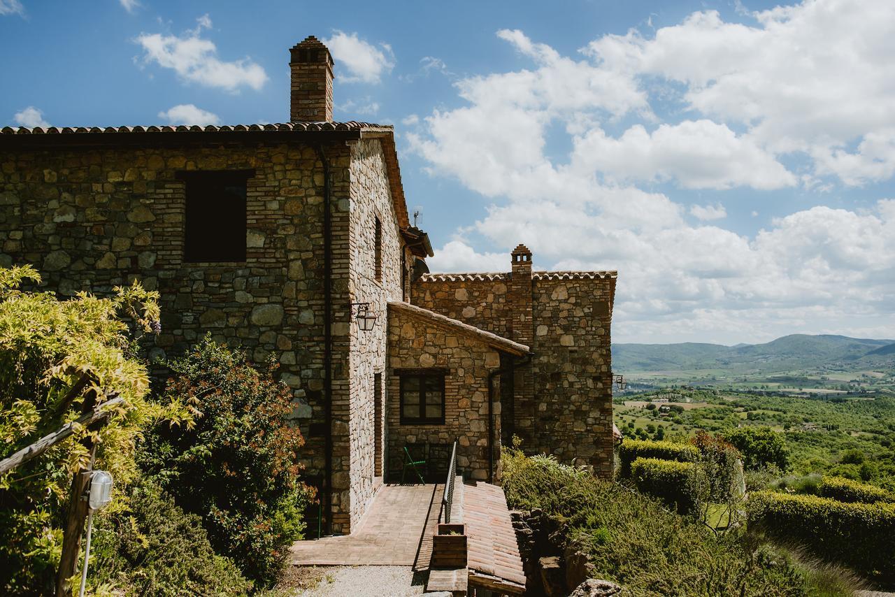 I Casali Di Colle San Paolo Bauernhof *